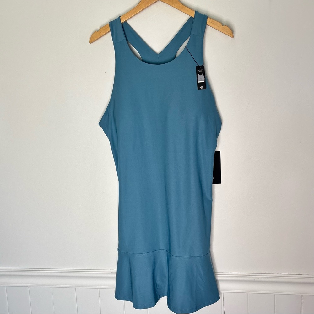 Etonic Women's Performance Flounce Hem Active Dress Built In Bra Size XL New L76